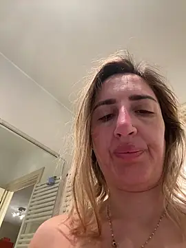 Snapshot of casalinga88 chatting on February 25, 2025, 7:09 am casalinga88 online show from February 25, 2025, 7:09 am