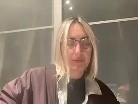 Snapshot of casalinga88 chatting on March 7, 2025, 7:16 pm casalinga88 online show from March 7, 2025, 7:16 pm