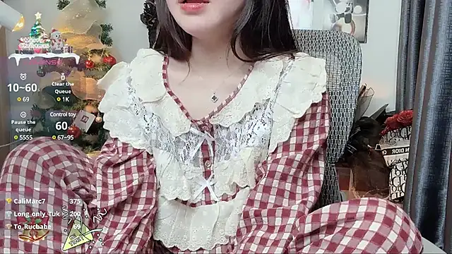 Berrysweet 68 online show from January 8, 2025, 9:34 pm