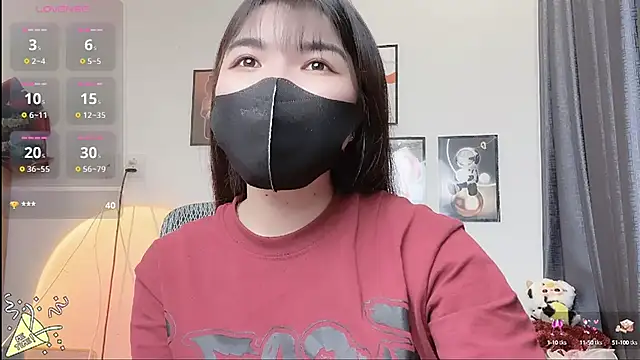 Berrysweet 68 online show from February 23, 2025, 4:24 pm