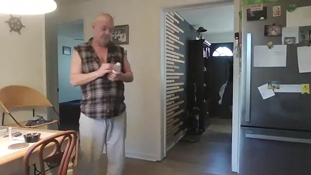 keiferkriss online show from October 31, 2025, 5:36 pm