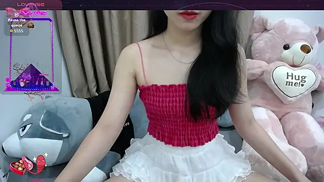 Amila-xoxo online show from November 24, 2025, 1:16 am