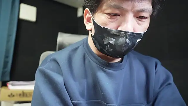 tokimori online show from November 29, 2025, 2:42 pm