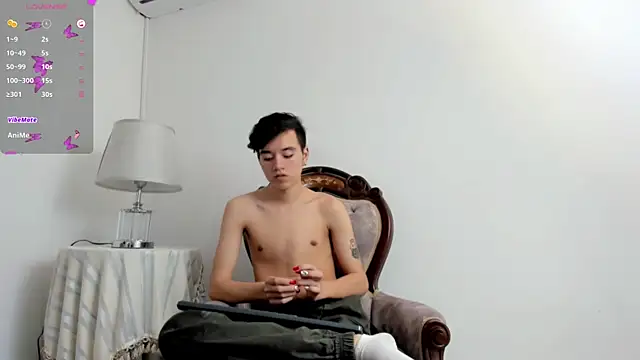 bunny maxi online show from December 1, 2024, 4:29 pm