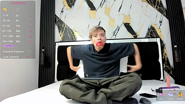 bunny maxi online show from December 4, 2024, 12:47 pm