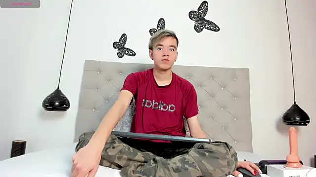 bunny maxi online show from December 6, 2024, 1:22 pm