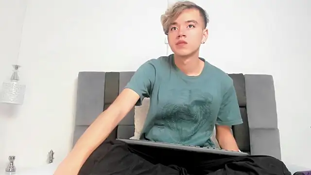 bunny maxi online show from December 9, 2024, 12:30 pm