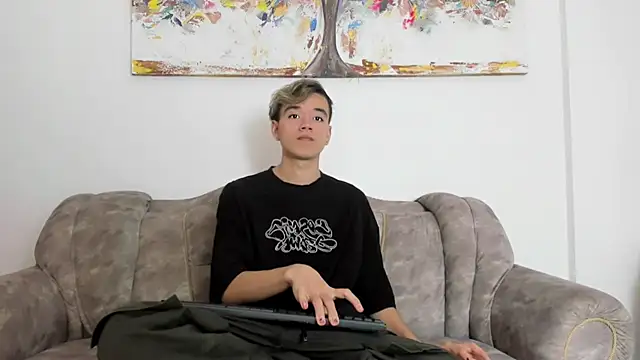 bunny maxi online show from February 18, 2025, 12:39 pm