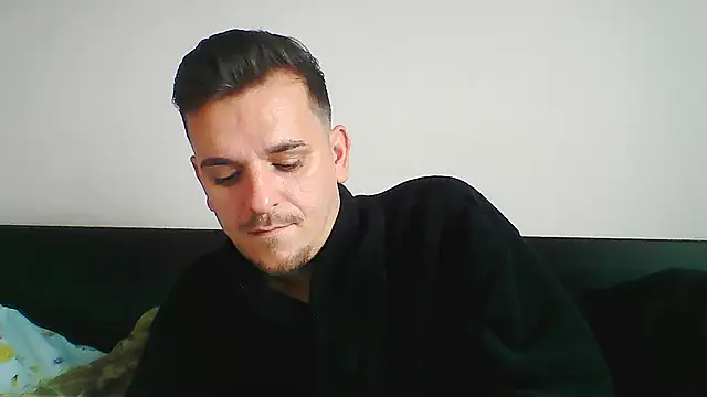 Snapshot of Huge_cock22cm chatting on October 19, 2025, 10:16 am Huge cock22cm online show from October 19, 2025, 10:16 am