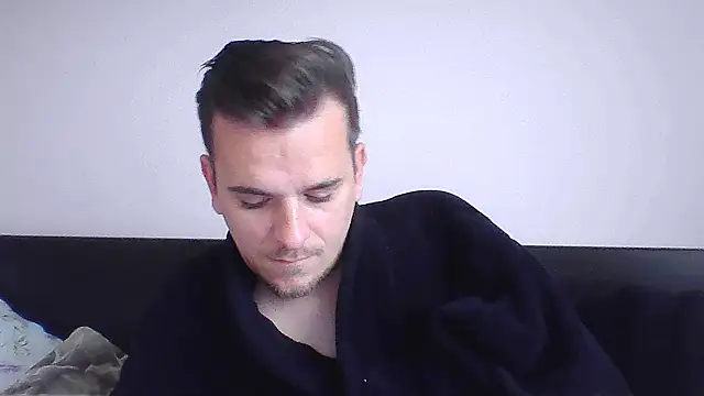 Snapshot of Huge_cock22cm chatting on November 8, 2025, 9:09 am Huge cock22cm online show from November 8, 2025, 9:09 am