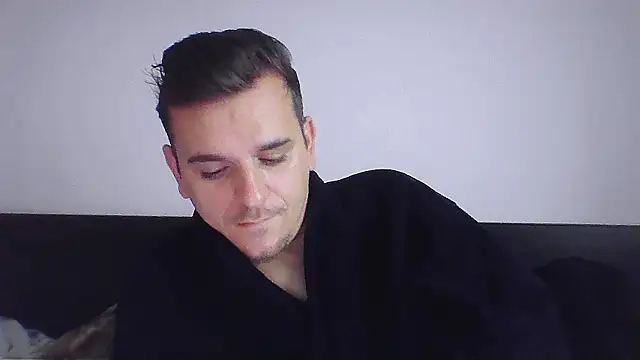 Snapshot of Huge_cock22cm chatting on November 11, 2025, 9:09 am Huge cock22cm online show from November 11, 2025, 9:09 am