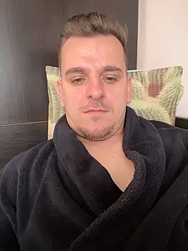 Huge cock22cm online show from March 13, 2026, 8:43 am