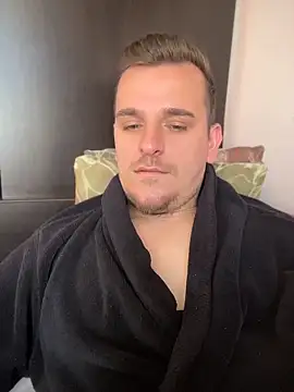 Huge cock22cm online show from May 4, 2026, 9:27 am