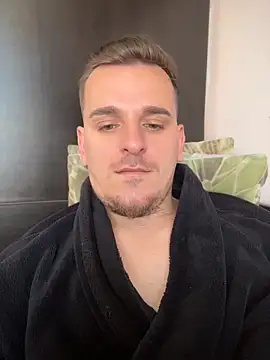 Huge cock22cm online show from May 7, 2026, 9:58 am