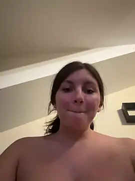 Sugar Cube 69 online show from July 8, 2026, 8:57 pm