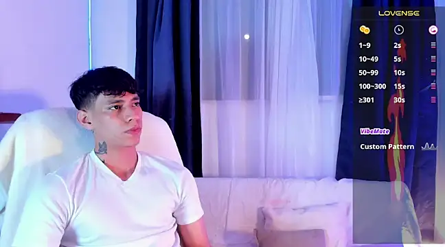 Snapshot of Josep_Davies chatting on February 26, 2025, 5:31 am Josep Davies online show from February 26, 2025, 5:31 am