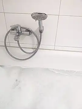 Snapshot of Loona-Lexxington chatting on January 10, 2025, 6:06 pm Loona-Lexxington online show from January 10, 2025, 6:06 pm