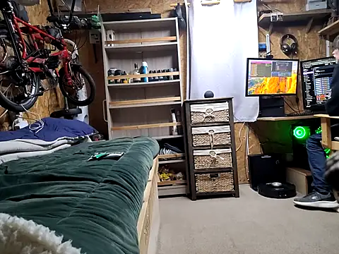 Snapshot of daiwantu chatting on October 13, 2025, 7:36 pm daiwantu online show from October 13, 2025, 7:36 pm