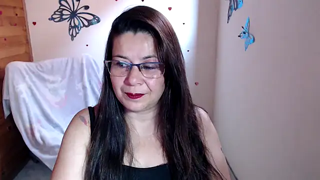 lilisa777 online show from May 15, 2026, 8:05 pm
