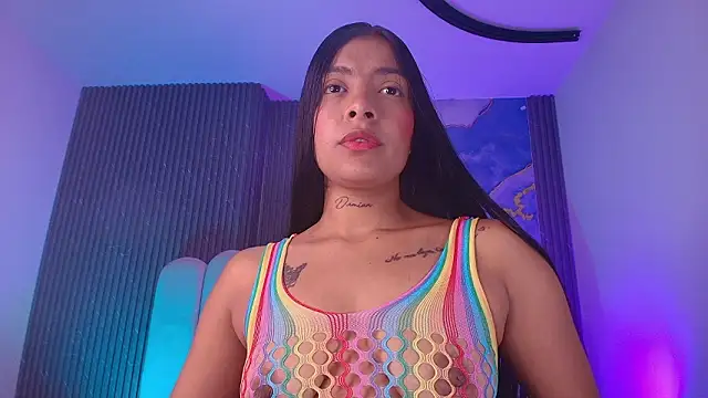 Snapshot of hot_dione chatting on March 18, 2026, 7:17 pm hot dione online show from March 18, 2026, 7:17 pm