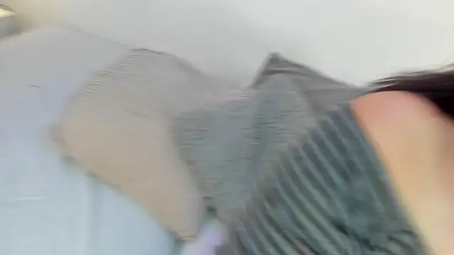 isa molly online show from February 11, 2025, 9:46 pm