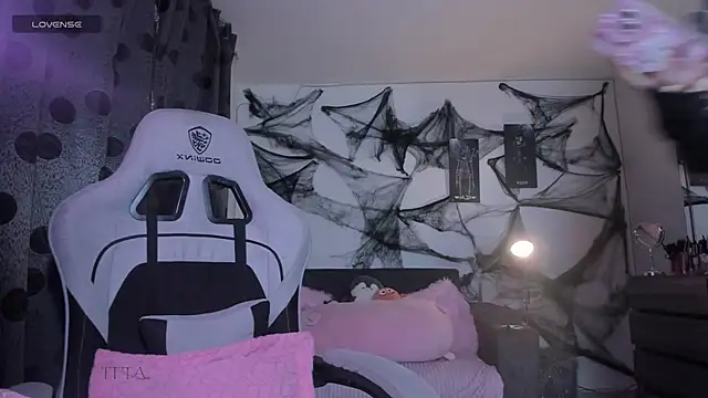 satanbabee online show from October 20, 2025, 11:16 pm