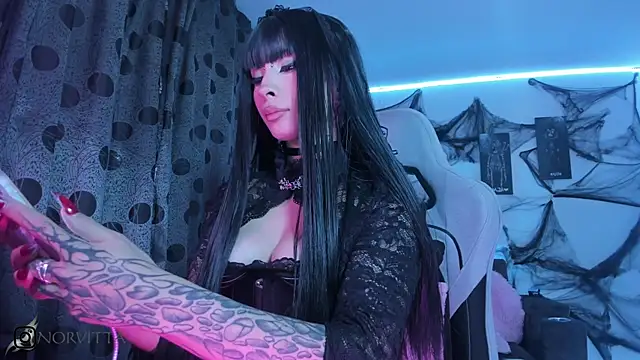 satanbabee online show from October 29, 2025, 10:55 pm