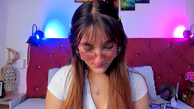 Ruth harvey  online show from November 20, 2025, 1:44 pm