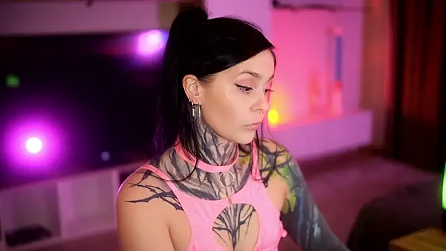 AcidPie online show from October 31, 2025, 6:42 pm