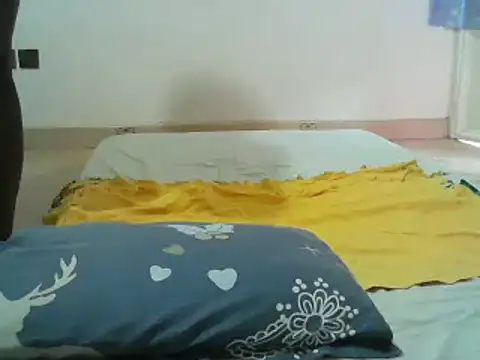 princess-cutie12 online show from February 26, 2025, 9:42 am