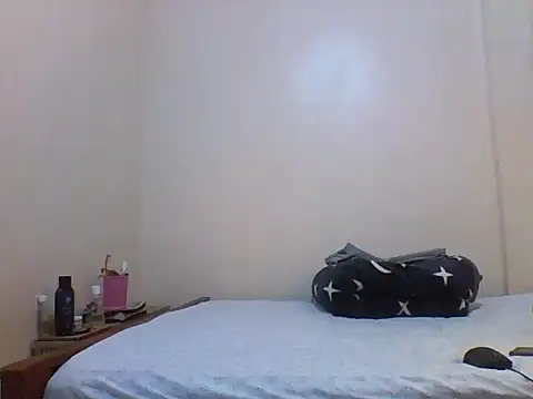 Snapshot of princess-cutie12 chatting on June 22, 2026, 10:45 am princess-cutie12 online show from June 22, 2026, 10:45 am