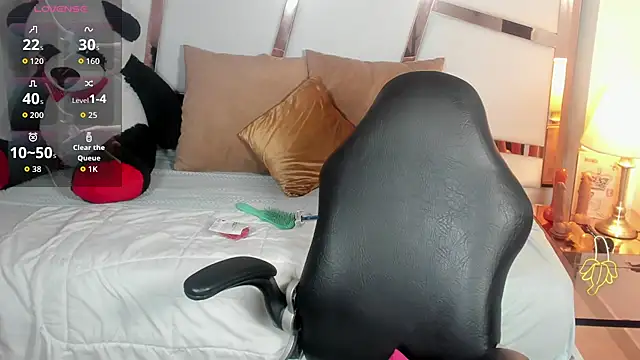 Snapshot of lizzy_jooss chatting on March 15, 2026, 1:39 pm lizzy jooss online show from March 15, 2026, 1:39 pm