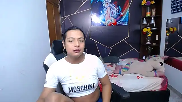 Snapshot of EmilyTsSweet chatting on September 30, 2025, 4:12 pm EmilyTsSweet online show from September 30, 2025, 4:12 pm