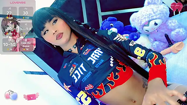 Snapshot of AlahiaDabion chatting on October 5, 2025, 2:37 pm AlahiaDabion online show from October 5, 2025, 2:37 pm