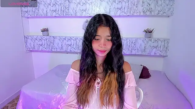 Ashleycooper21 online show from February 18, 2025, 9:09 pm