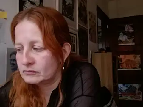 ViioletaMora online show from July 10, 2026, 10:23 pm
