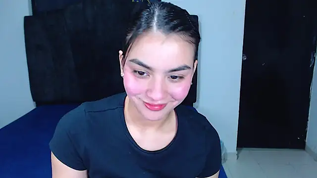 Snapshot of Ariel_Zeo1 chatting on April 4, 2026, 7:44 pm Ariel Zeo1 online show from April 4, 2026, 7:44 pm