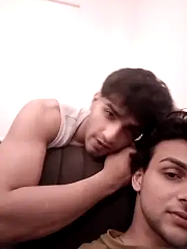 xteen boy online show from May 19, 2026, 9:54 pm