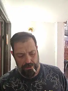 zefside42 online show from December 21, 2025, 12:12 pm