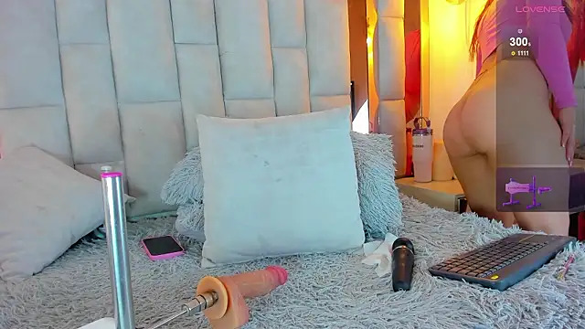 Snapshot of Salomethompson- chatting on March 11, 2026, 6:36 pm Salomethompson- online show from March 11, 2026, 6:36 pm