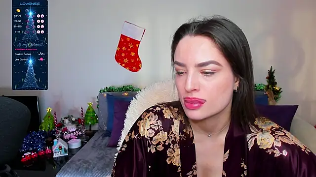Snapshot of Camilla__one__ chatting on December 26, 2024, 8:28 am Camilla one online show from December 26, 2024, 8:28 am