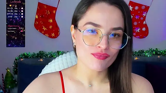 Snapshot of Camilla__one__ chatting on January 10, 2025, 5:05 am Camilla one online show from January 10, 2025, 5:05 am
