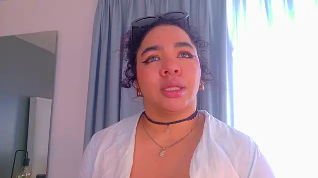 memphiswilliam online show from November 17, 2025, 7:41 pm