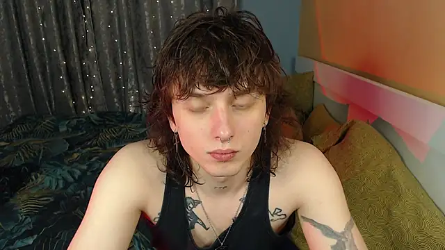 axxxturel online show from January 15, 2026, 1:21 am