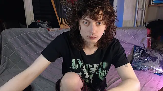 axxxturel online show from June 19, 2026, 9:51 pm