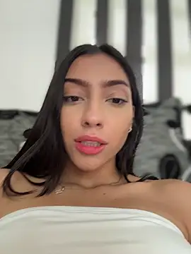 Ema azel online show from May 10, 2026, 12:32 pm