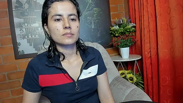 kanela3434 online show from October 7, 2025, 3:04 am