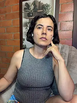 kanela3434 online show from November 30, 2025, 7:18 pm