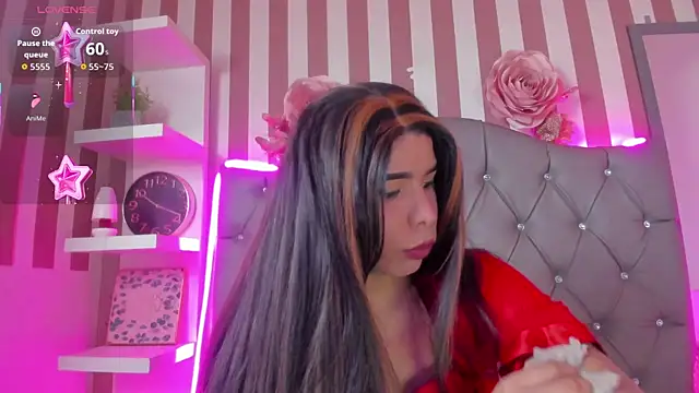 Giorgina Parado online show from February 10, 2026, 4:27 am