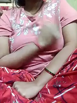 Snapshot of Im_Cute chatting on December 4, 2024, 5:44 pm Im Cute online show from December 4, 2024, 5:44 pm